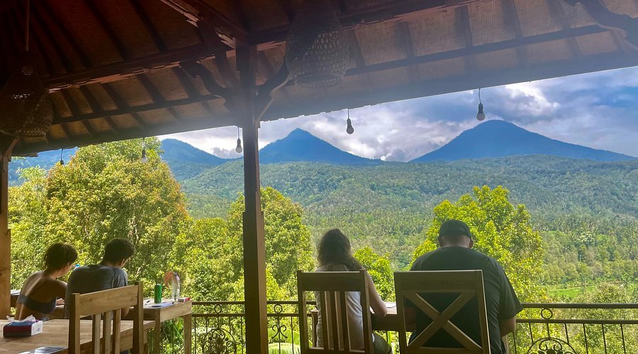 Gallery 2 - Munduk Mountain Kitchen